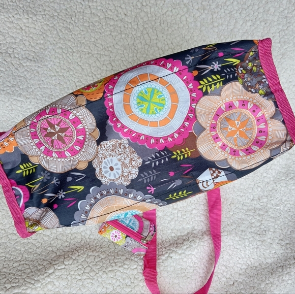 Lightweight Nylon Tote NWOT - Picture 4 of 16